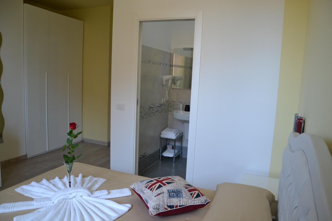 Fly In The World B&B Fiumicino Extérieur photo