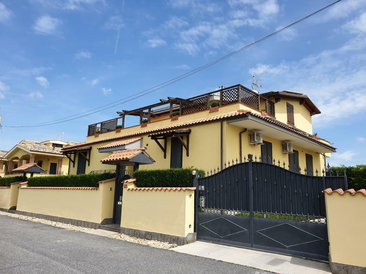 Fly In The World B&B Fiumicino Extérieur photo